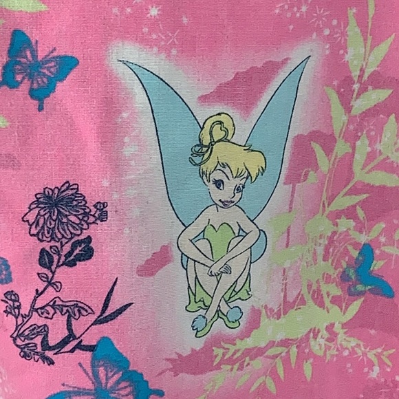 The Wonderful World of Disney Tinkerbell scrub top size L - Picture 2 of 14